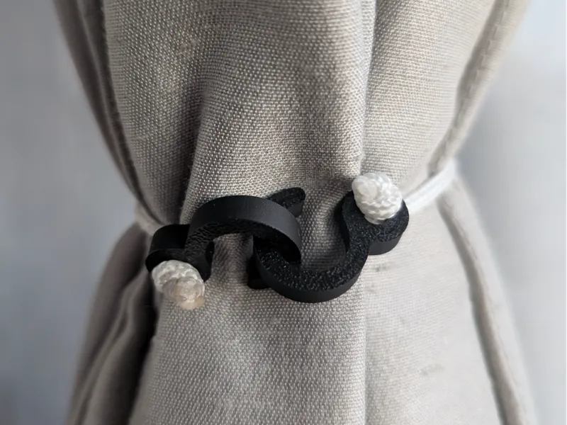 Curtain Tie