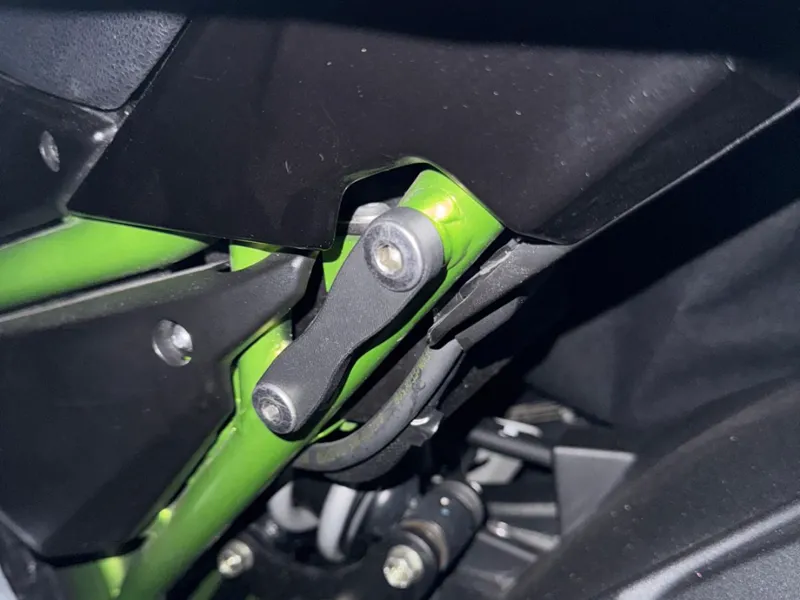 Footpeg cover Kawasaki Z650