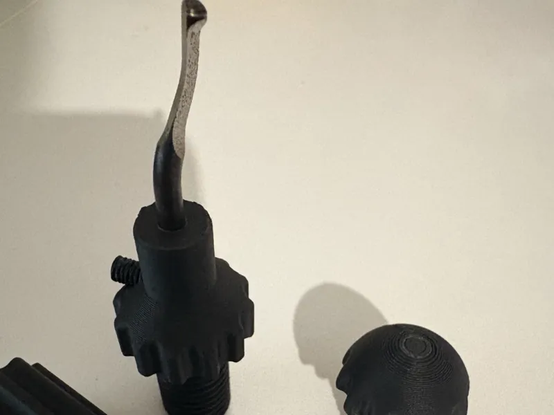 utensile per finiture