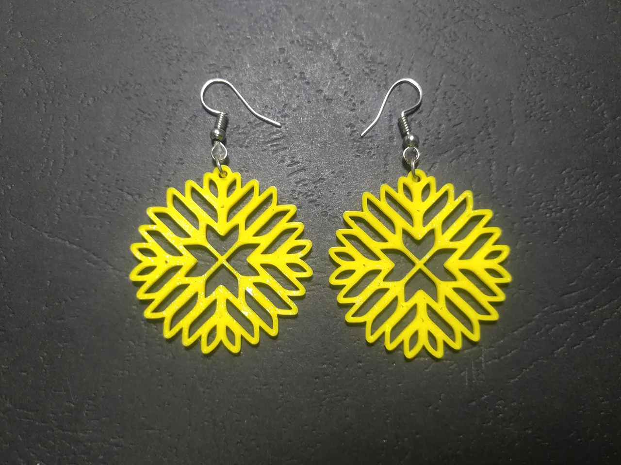 Snowleaf Bloom Earrings view 3