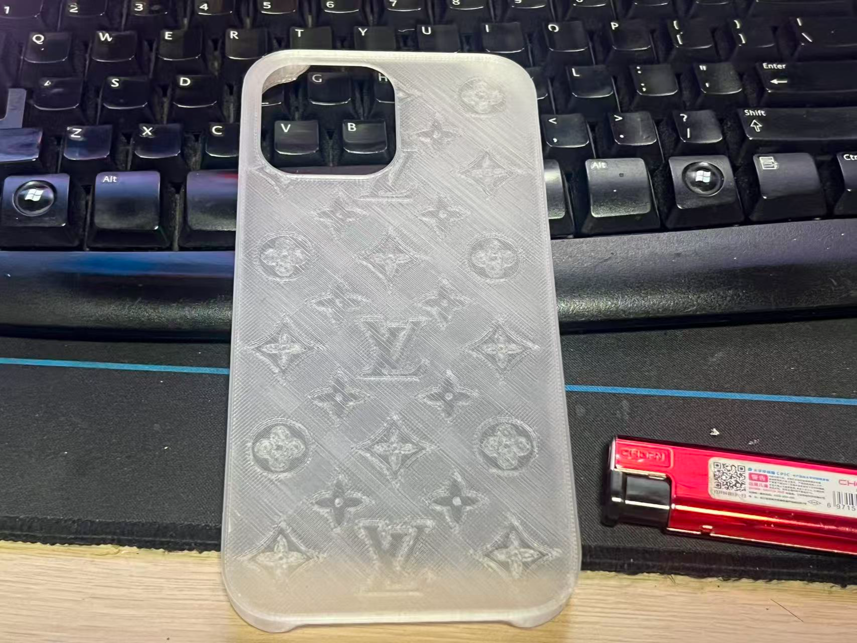 iphone16pro max透明手机壳