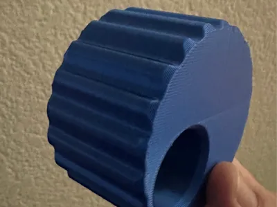 Wavy Thumb Twiddler Fidget