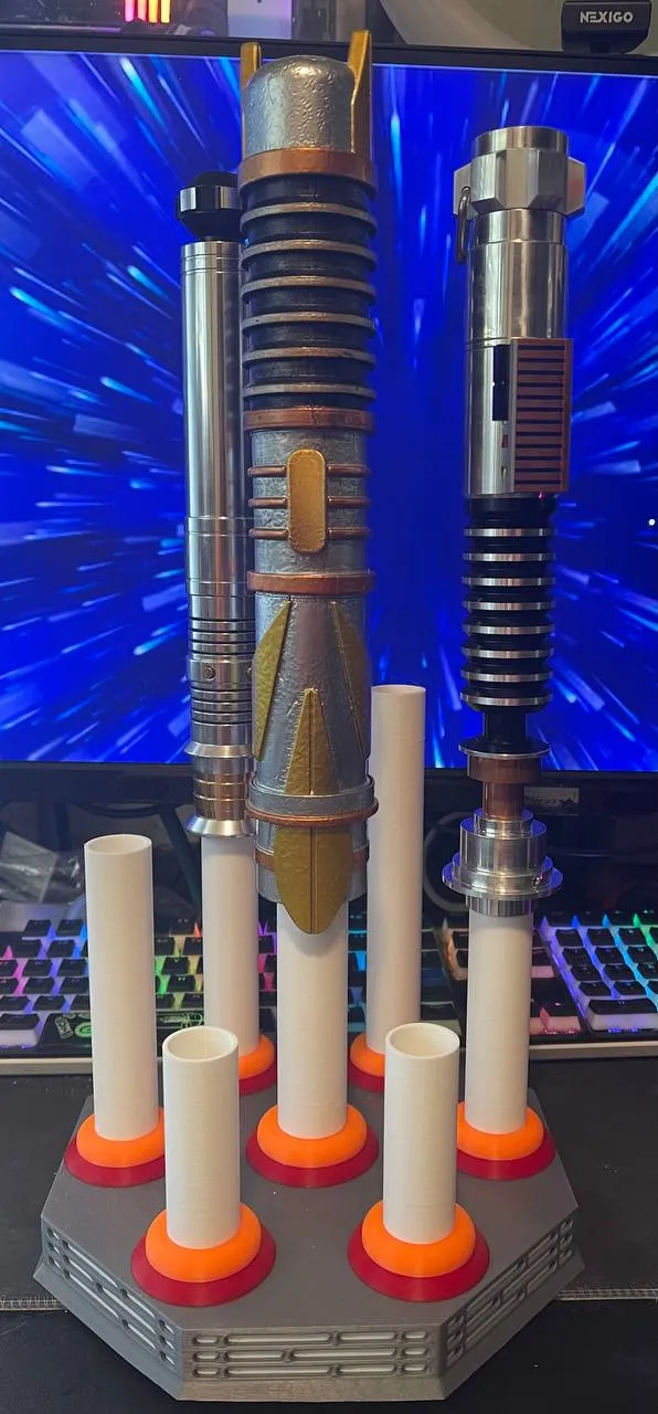 Lightsaber Stand with Melt Effect