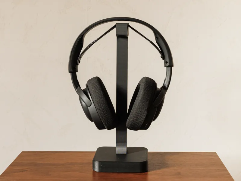 Universal Headset Stand with USB Slot