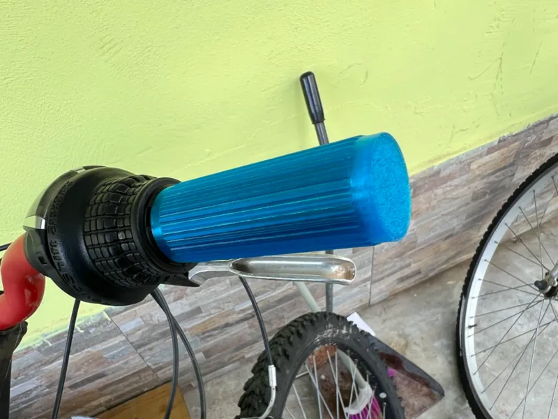 Custom 3D Printed TPU Bike Handle Grips