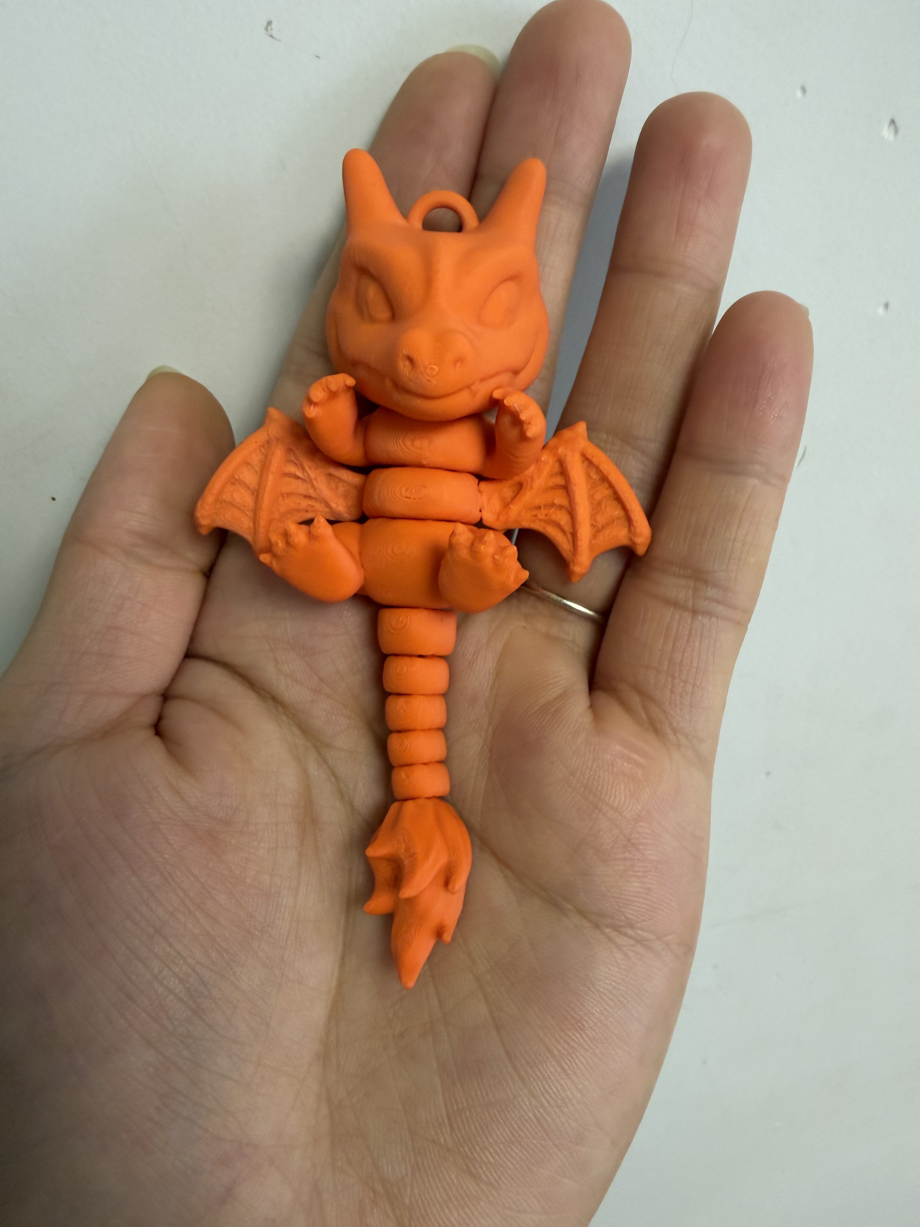 Miniatura 2 do modelo 3D 喷火龙铰链可动钥匙扣