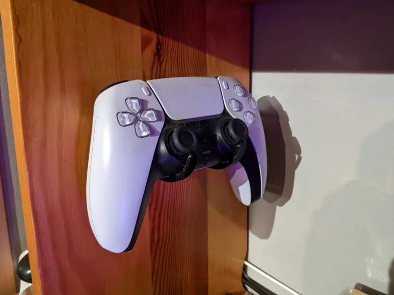 Gamepad holder