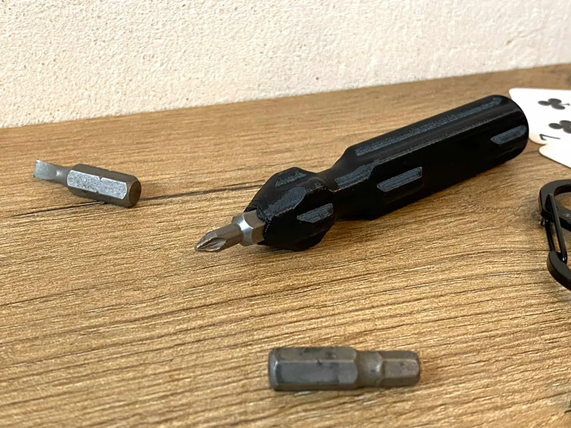 Screwdriver Bit Holder (for bits size 6 and 4 mm)