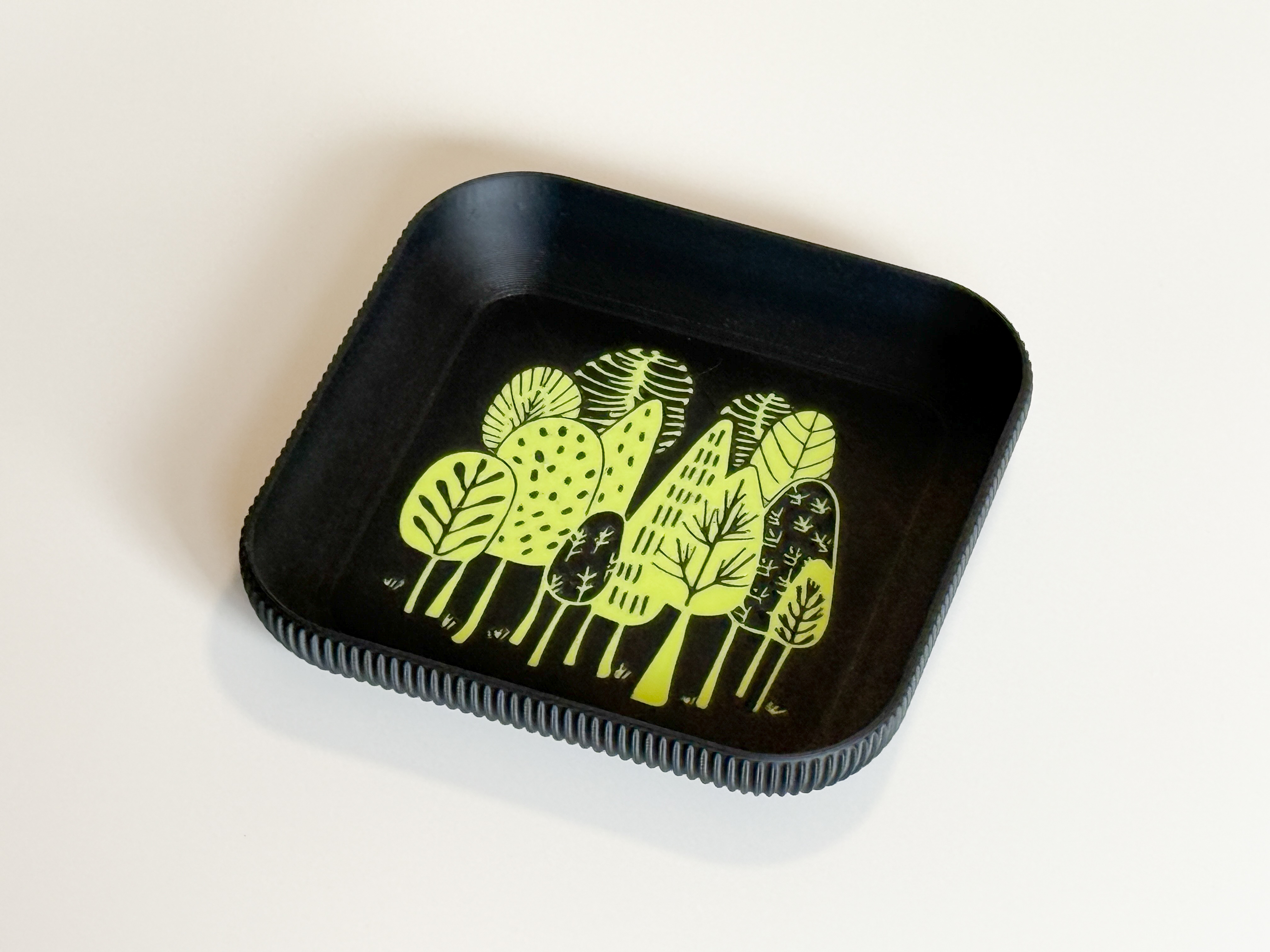 Miniatura 2 do modelo 3D Graphic Catchall Tray|图案置物盘子|Pattrened Plate