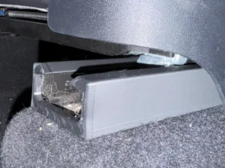 Tesla Model Y - Chair/Seat Rail