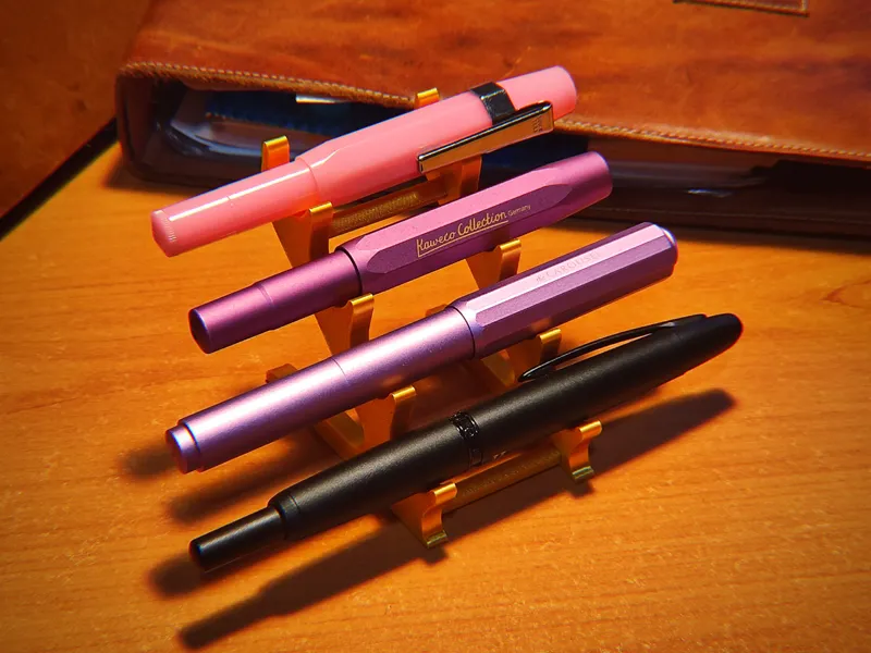 Fountain Pen Holder