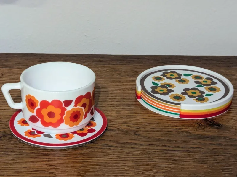 Coaster Lotus Arcopal - vintage 70's