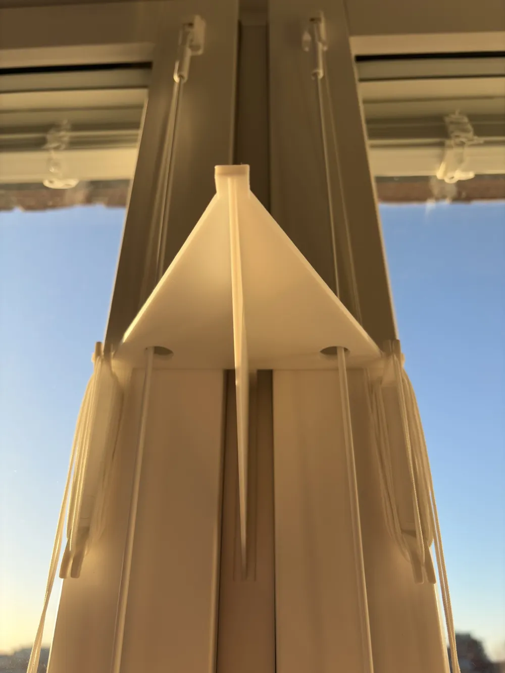 Window Frame Hook Window Frame Hook for Christmas Star - No Drilling - Free 3D Print ...