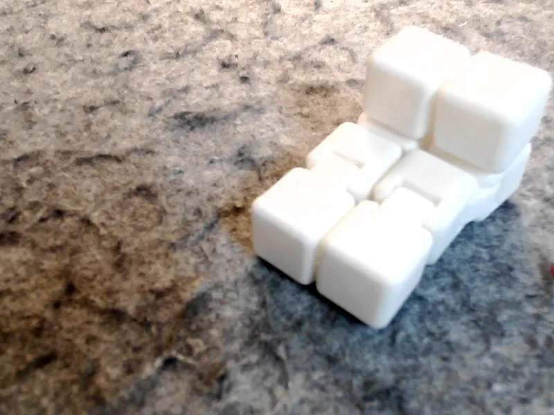 fidget infinity cube (only 20 grams)