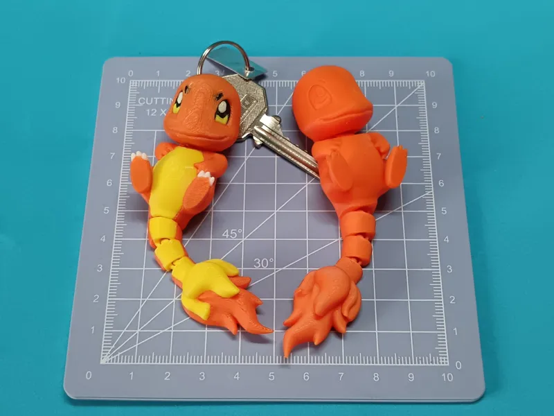 Flexi Charmander Articulated Keychain