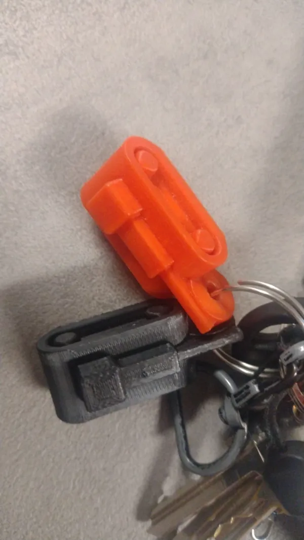 Porte-clés char Risk