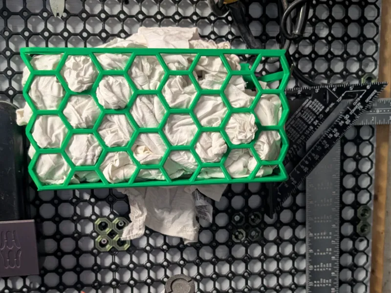Multiboard rag dispender