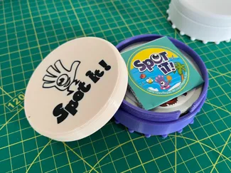 Spot It Container with Screw Lid