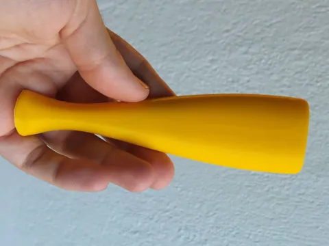Compact and beautifull shoe horn
