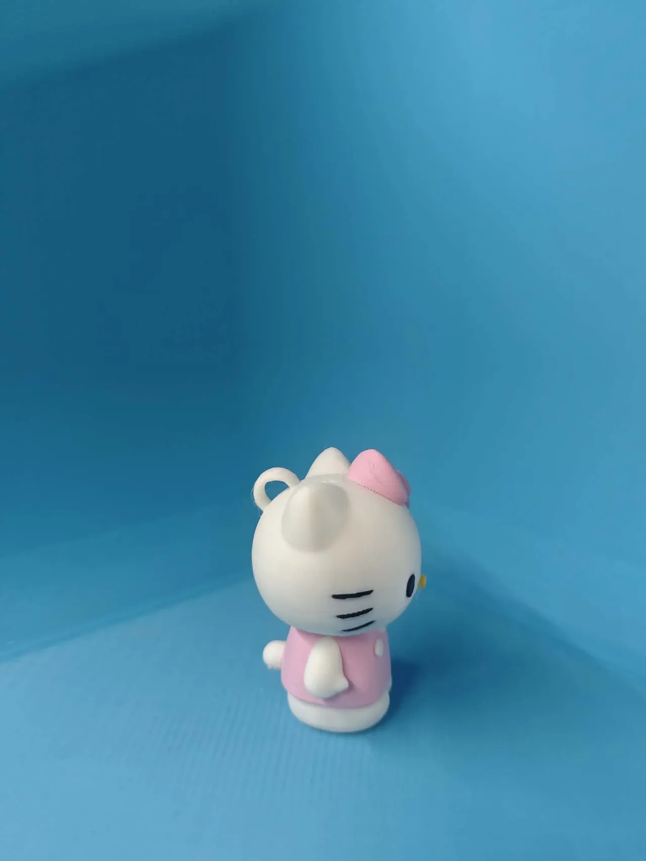 HELLO KITTY KEYCHAIN view 4