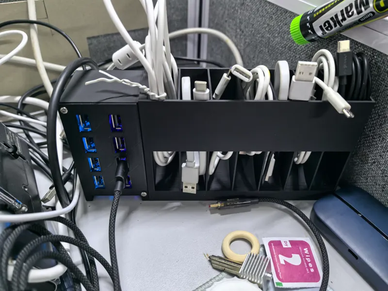 快充电源模块外壳与收纳线盒