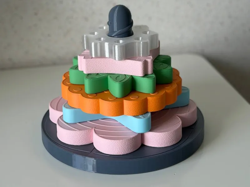 Playing tower