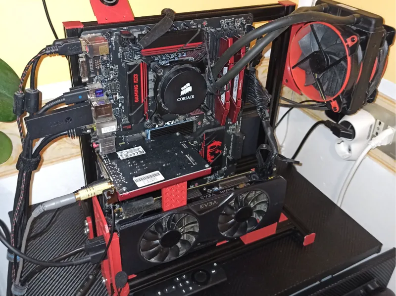 Modular Open-Air PC Case|2020 Aluminum Extrusion