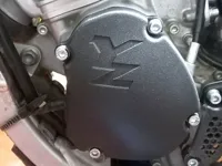 YZ 125 COPERCHIO CARTER GENERATORE LOGO "YZ"