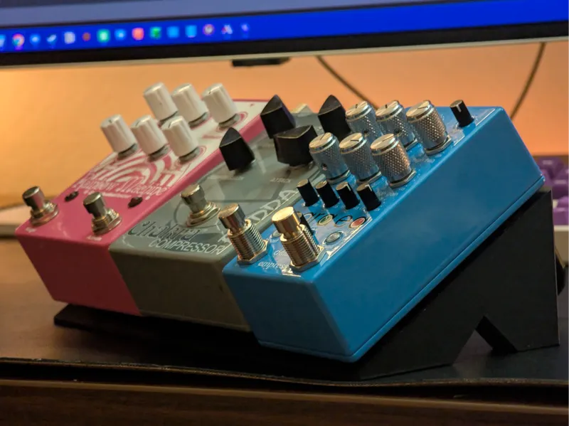 Desktop Guitar Pedal Board - No supports
