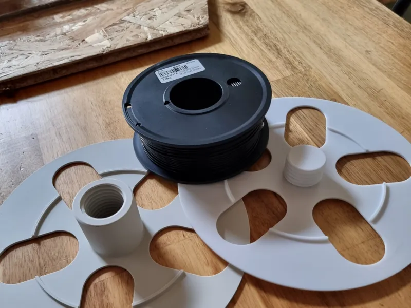 Spulenadapter für 250 Gramm Spulen