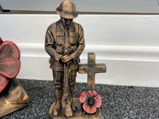 Remembrance Day, soldier, statue, memorial
