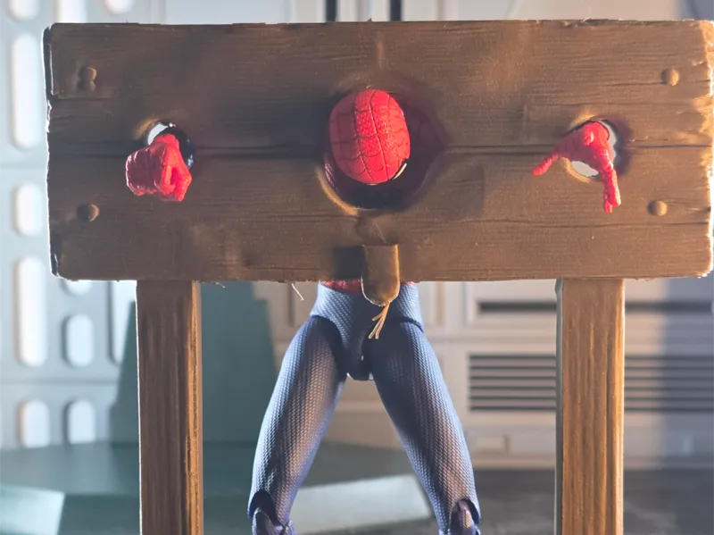 1/12 Scale Wooden Pillory