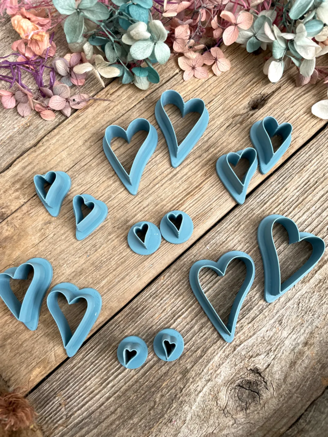 Heart Shaped Stud Earring Cutters view 2