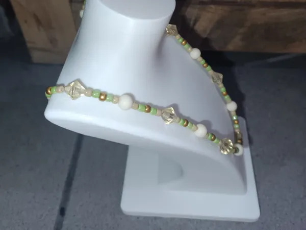 Porte-bijoux buste