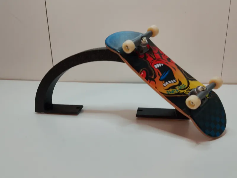 Tech Deck Rainbow rail