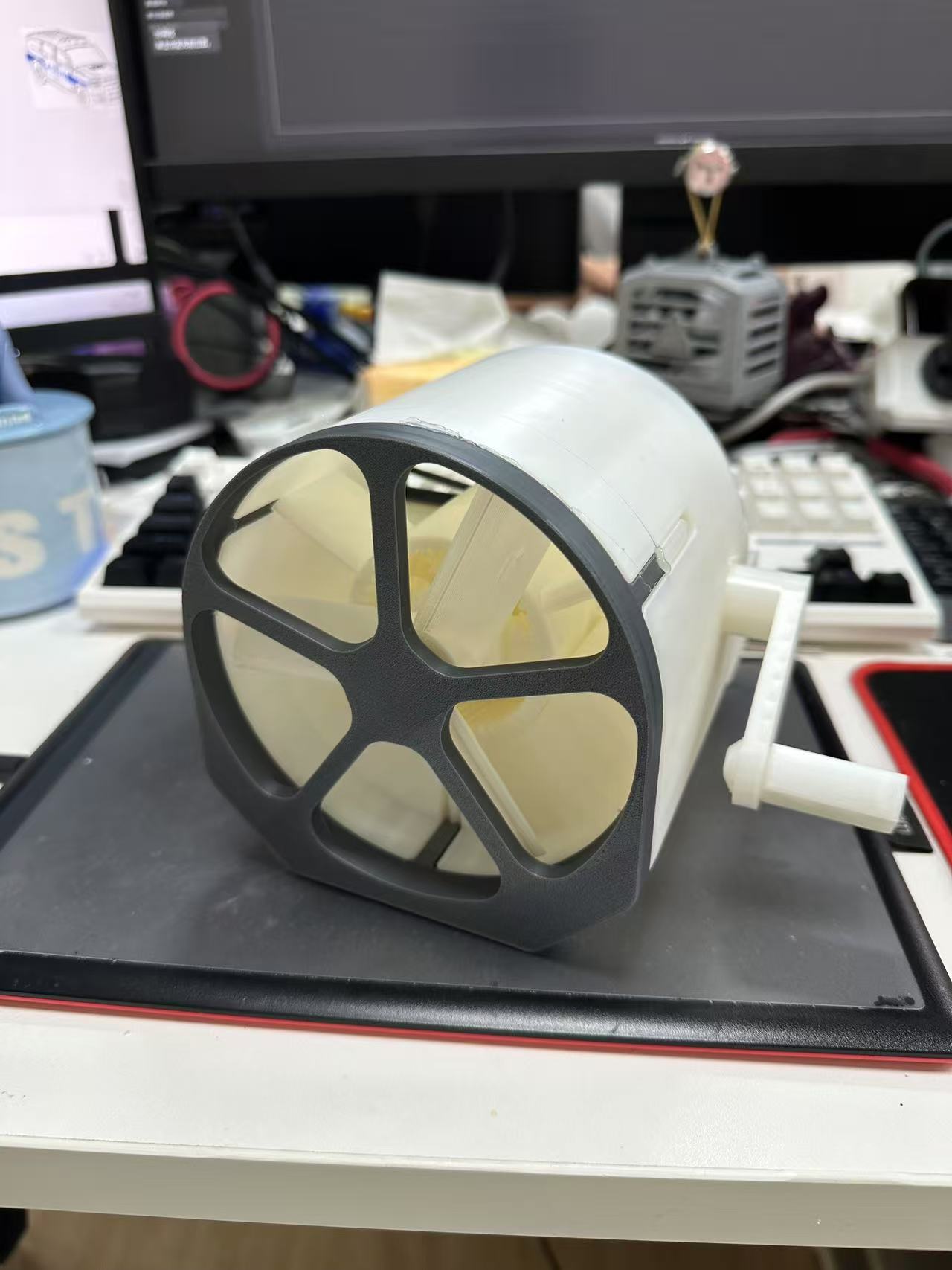 Miniatura 1 do modelo 3D 手摇泡泡机