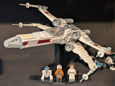 brick star wars ship stand