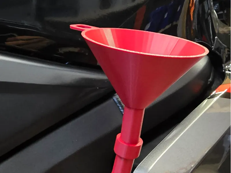 Öltrichter für Motorräder / Motorcycle Oil Funnel