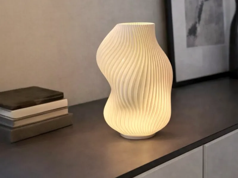 Organic 3D Printed Lamp with Modular Base