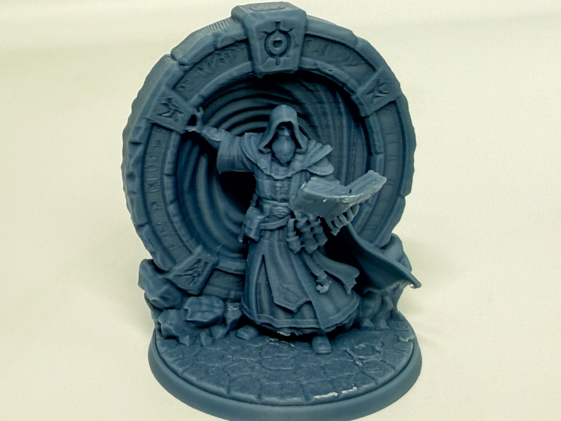 D&D Portal Summoner - Rift Mage Premium Mini