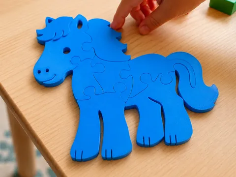 Modelo para impresión 3D: 3D Pferdepuzzle für Kinder im Holz-Stil — referencia de MakerWorld