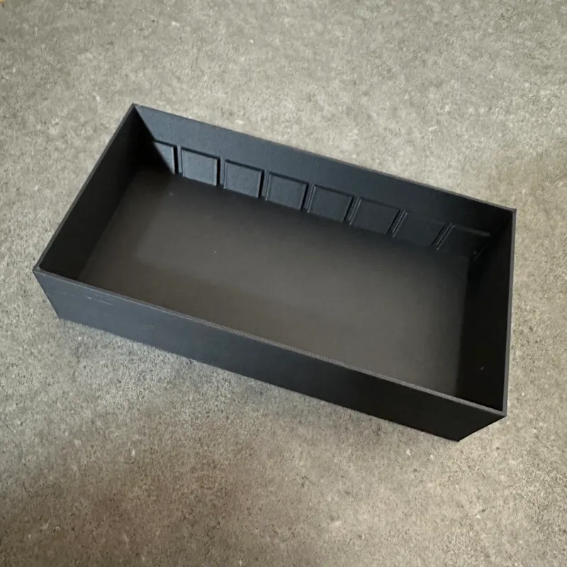 CASE 172.5X91.25X40