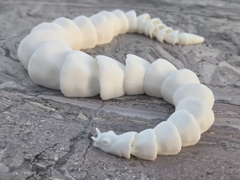 Fantasy Worm - Articulated