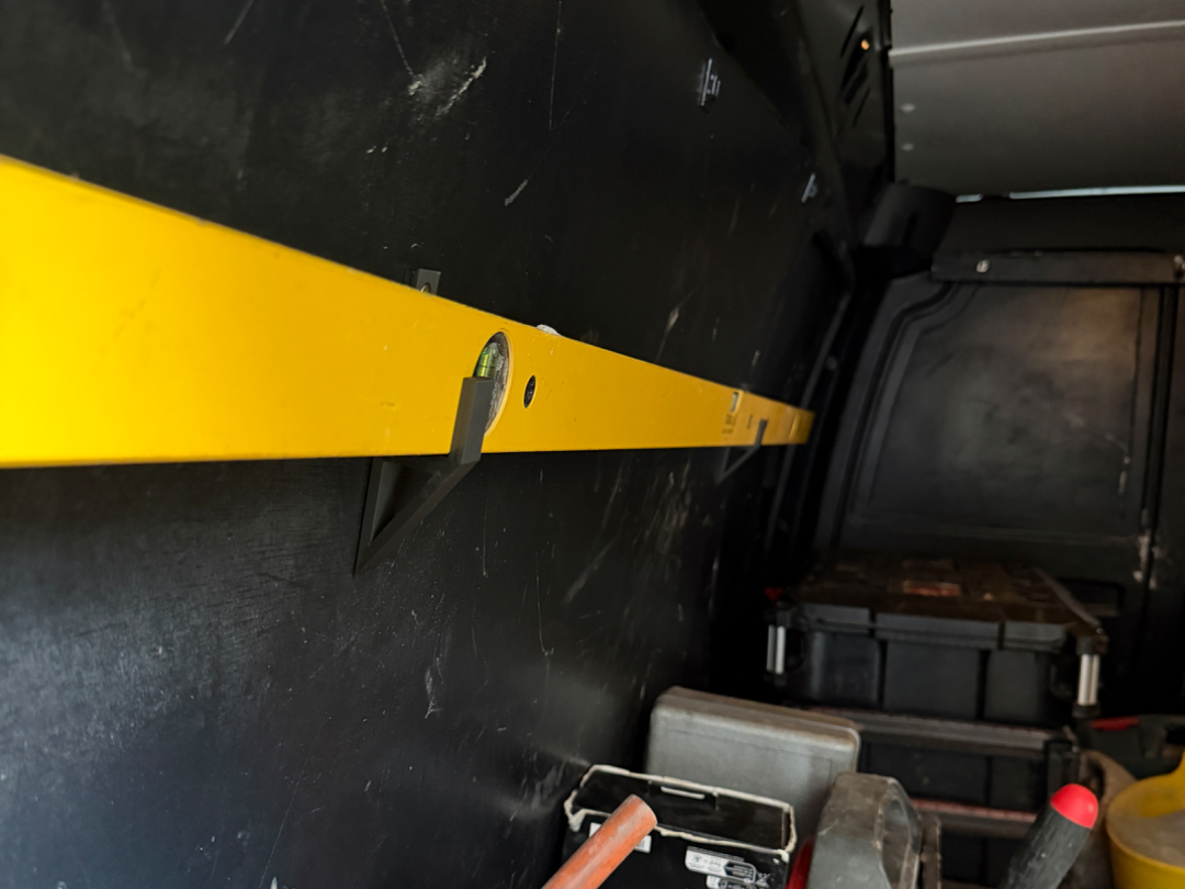Spirit level wall brackets STRONG!!