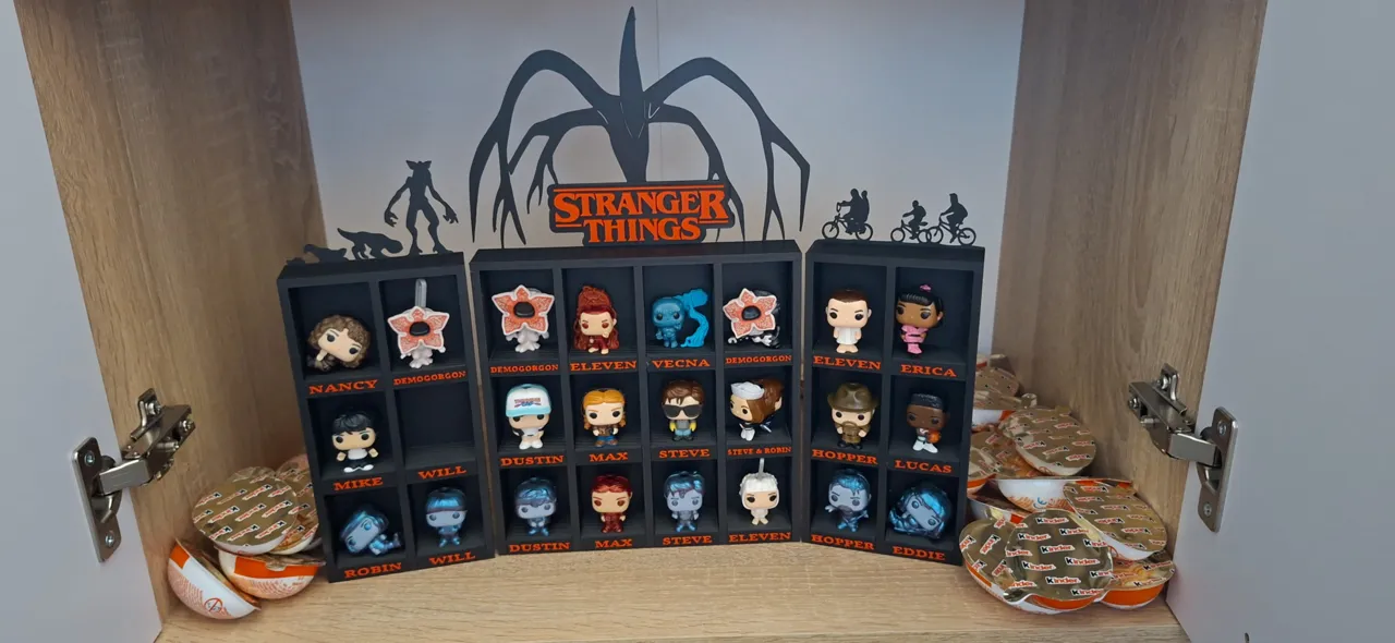Stranger things, Kinder joy funko pop stand view 2