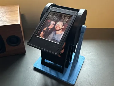 Polaroid 16 photo Rolodex (2x3in)