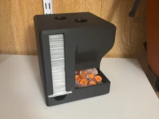 The Pepperbox - Alcohol pad + pen needle dispenser