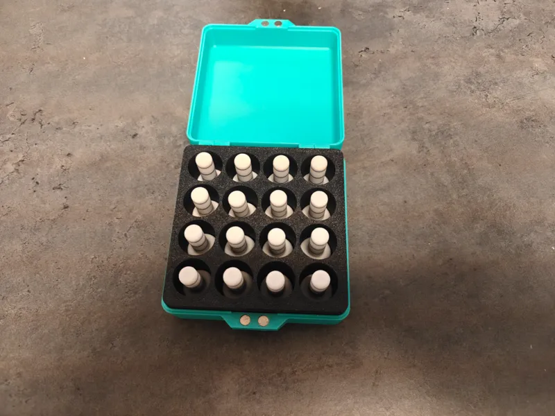Laser level aligment markers with a box (ver2.0) 