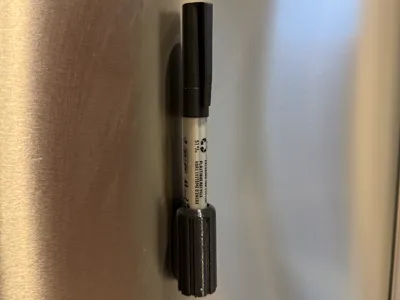 Compact Magnetic Pen Holder with Grooves