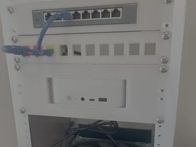 BeeLink SER9 10 Inch rack case